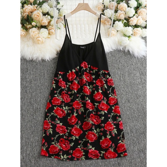 SHEIN Dresses & Skirts - Floral High Waist Spaghetti Strap Dress (0XL)